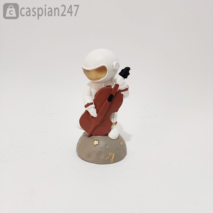 دکوری فانتزی فضانورد موزیسین