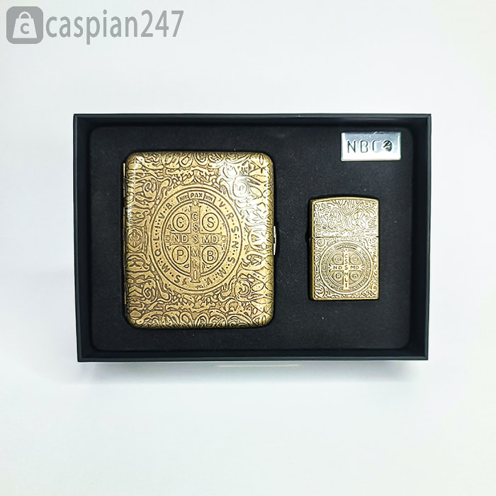 ست فندک و جاسیگاری طرح کنسانتین طلایی